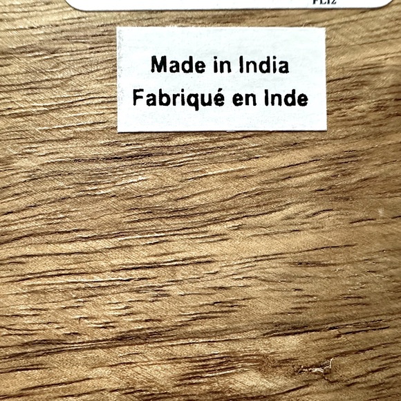 Carved Wood Laundry Sign - Picture 5 of 6